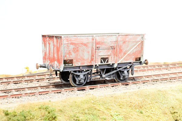 Kit Built O Gauge BR Grey 16T Slope-Sided Steel Mineral Wagon No.B190385 - Weathered, Boxed