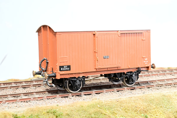 Kit Built O Gauge BR Bauxite ex-LNER 10T Fish Van No.E222933 - Boxed
