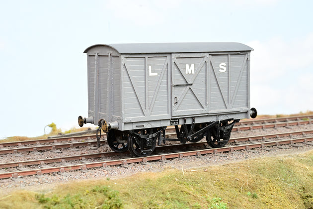 Kit Built O Gauge LMS Grey Sliding Door Covered Goods Van No.114353 - Aftermarket Box