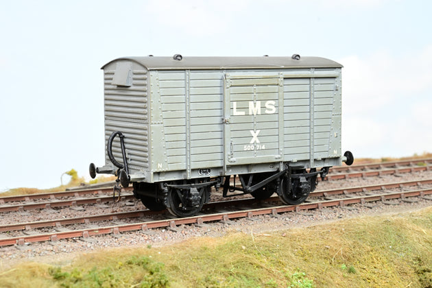 Kit Built O Gauge LMS Grey Vacuum Brake Sliding Door Ventilated Goods Van No.500714 - Aftermarket Box