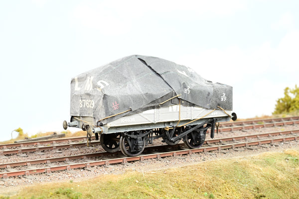 Kit Built O Gauge LMS Grey 5-Plank Open Wagon w/ Tarpaulin Cover No.104838 - Weathered, Aftermarket Box