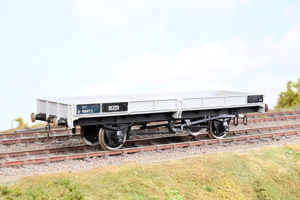 Kit Built O Gauge BR Grey 22T Plate Wagon No.E931972 - Boxed