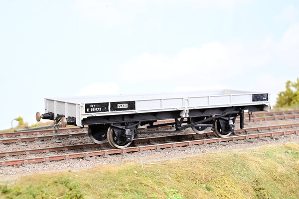 Kit Built O Gauge BR Grey 22T Plate Wagon No.E931972 - Boxed
