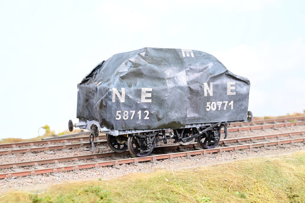 Kit Built O Gauge NE Grey Open Wagon w/ Tarpaulin Cover No.50771/58712 - Unboxed