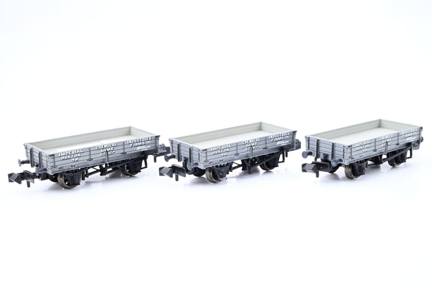 Graham Farish N Gauge Rake of 3 377-500 'Imperial Chemical Industries, Buxton Lime' 3-Plank Open Wagons No.48 - Unboxed
