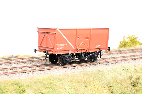 Dapol O Gauge 7F-041-002 'Charles Roberts & Co.' Bauxite 14T Slope Sided Mineral Tank Wagon No.33457 - Boxed
