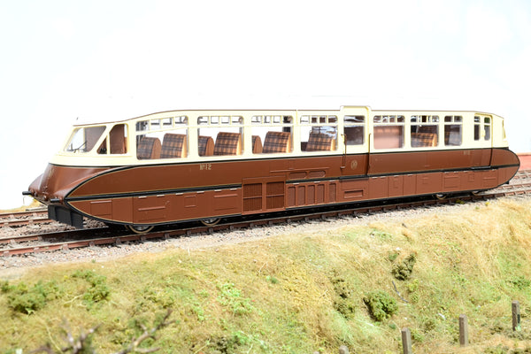 Dapol O Gauge GWR Chocolate & Cream Streamlined Railcar No.12 - Boxed