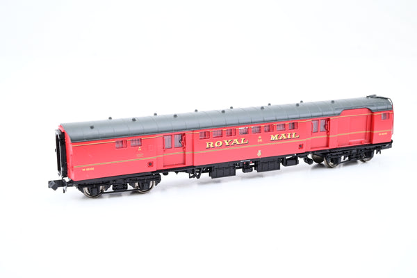 Graham Farish N Gauge BR Mk1 TPO Royal Mail Red No.W80300 - Unboxed
