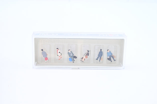 Kato N Gauge 24-207 Set of Japanese Walking Figures (6) - Boxed