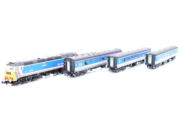 Graham Farish N Gauge 370-430 'Capital Connection' Train Pack w/ NSE Class 47 No.47581 'Great Eastern' + 3 Coahces - Collector's Edition, Boxed