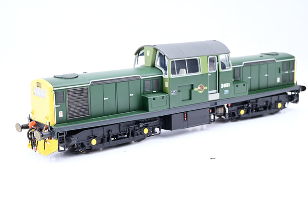 Heljan OO Gauge BR Green Late Crest Class 17 D8561 - Aftermarket Box