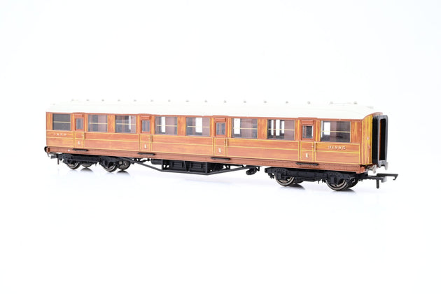 Hornby OO Gauge R4827 LNER 61ft 6in Corridor Corridor Frist Class Coach No.31885 - Boxed