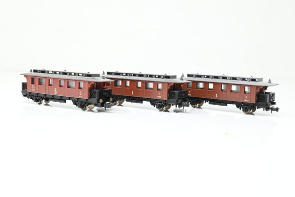 Lima N Gauge Rake of 3 Swedish Railways 3rd Class 4 Wheel Coaches - Unboxed
