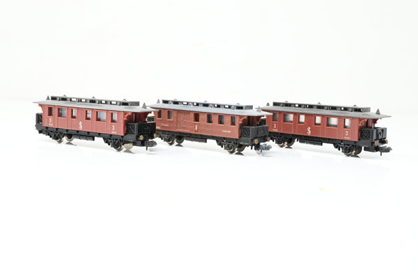 Lima N Gauge Rake of 3 Swedish Railways 3rd Class & Baggage Post 4 Wheel Coaches - Unboxed