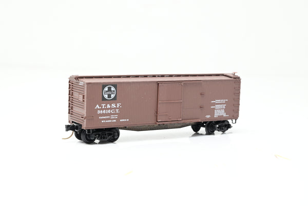 Micro Trains N Gauge Santa Fe Box Car No.38616 - Boxed