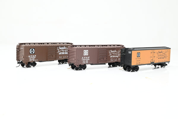 Altas N Gauge Rake of 3 Santa Fe Brown/Orange Box Cars - Unboxed