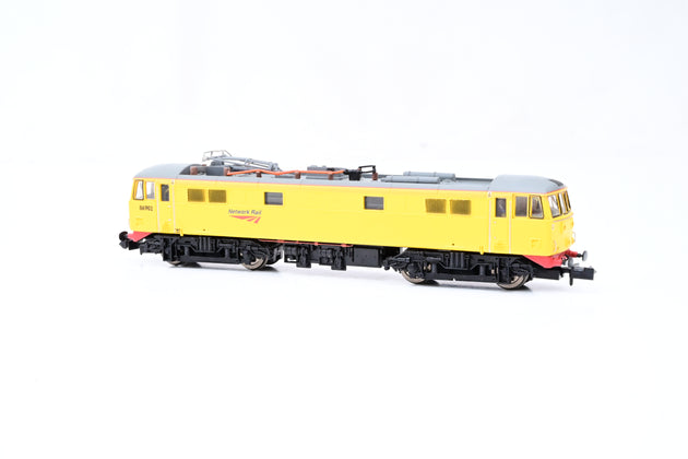 Dapol N Gauge Network Rail Yellow Class 86 No.86902 - Unpowered Dummy, Split from Train Pack, Boxed
