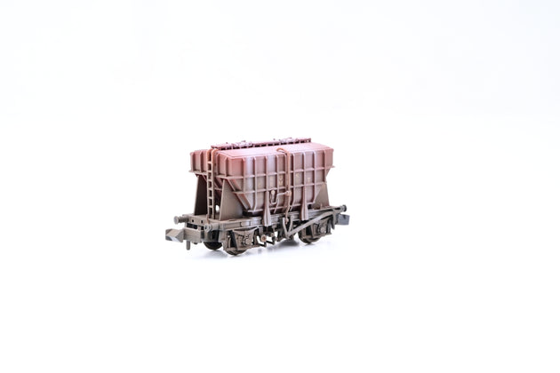 Graham Farish N Gauge 377-826A Crown Cement Presflo 20T Bulk Powder Wagon No.B888235 - TMC Weathered, Boxed