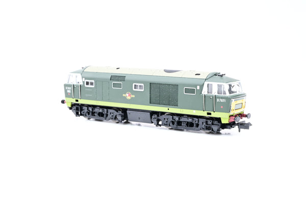 Dapol N Gauge 2D-018-012 BR Green Class 35 Hymek No.D7071 - Boxed