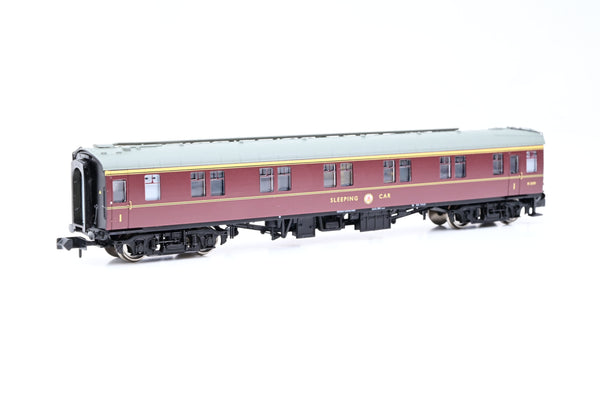 Graham Farish N Gauge 374-926A BR Maroon Mk1 SLF Seeping Car First Coach No.M2109 - Boxed