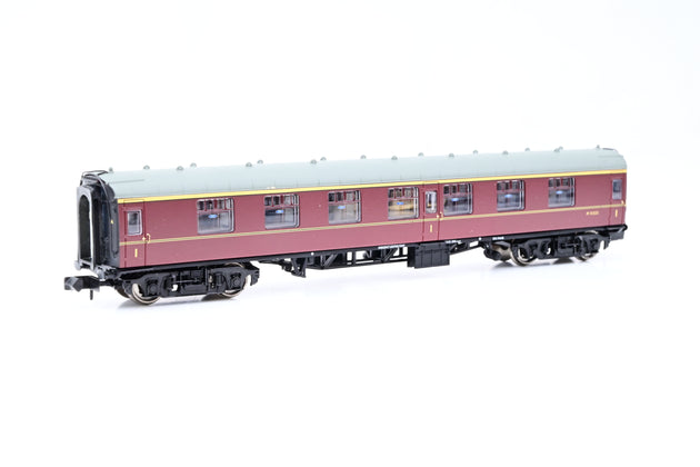 Graham Farish N Gauge 374-161A BR Maroon Mk1 FK Corridor First Coach No.M13323 - Boxed