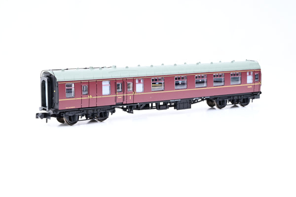 Graham Farish N Gauge 374-084B BR Maroon Mk1 BCK Brake Corridor Composite Coach No.M21195 - Boxed