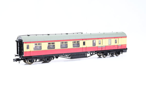 Graham Farish N Gauge 374-826A BR Crimson & Cream Stanier Brake Second Coach No.M5772M - Boxed