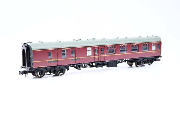 Graham Farish N Gauge 374-187 BR Maroon Mk1 BSK Brake Corridor Second Coach No.M34140 - Boxed