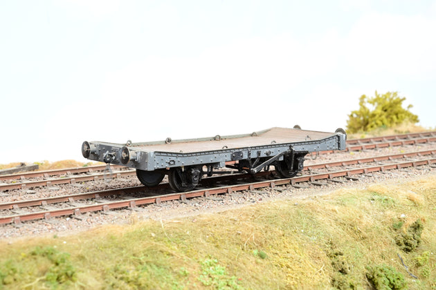 Kit Built O Gauge 4 Wheel Lowmac Wagon - Unboxed