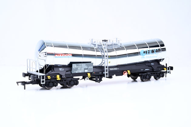 Dapol OO Gauge B850A Nacco / ECC International Silver Bullet ICA Tank Wagon No.33 87 789 8 102 4 - Boxed