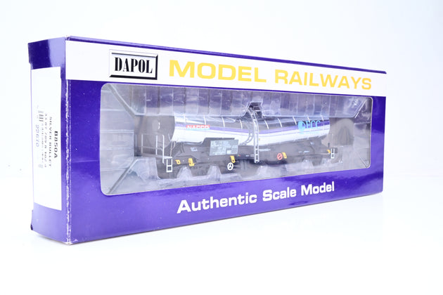 Dapol OO Gauge B850A Nacco / ECC International Silver Bullet ICA Tank Wagon No.33 87 789 8 102 4 - Boxed