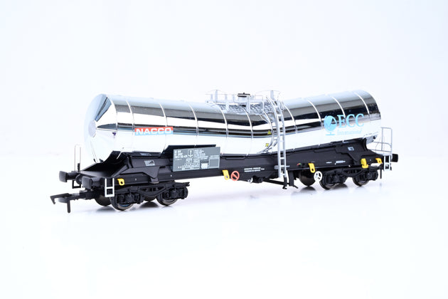 Dapol OO Gauge B850C Nacco / ECC International Silver Bullet ICA Tank Wagon No.33 87 789 8 107 7 - Boxed