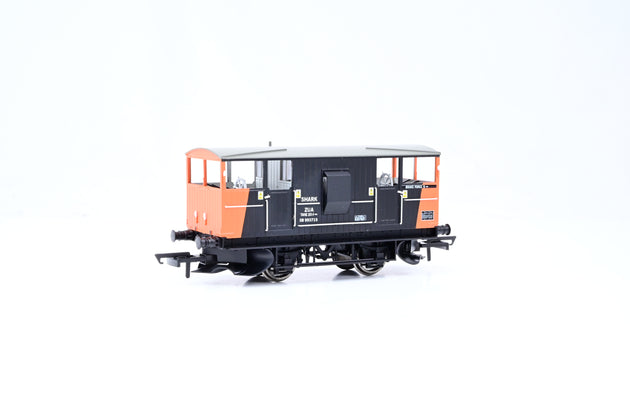 Hornby OO Gauge R6413 Loadhaul Orange & Black ZUV Shark Brake Van No.DB993715 - Boxed