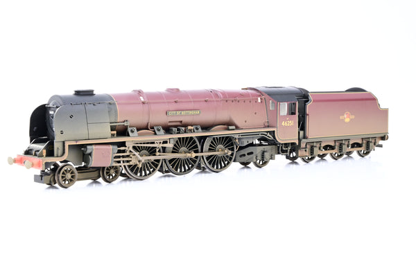 Hornby OO Gauge R2383 BR 4-6-2 Duchess Class 'City of Nottingham' No.46251 - Factory Weathered, Boxed
