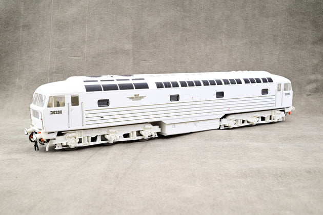 Heljan OO Gauge 4005 BRCW 'Lion' Prototype Diesel Grey Livery No.D0260 - Boxed