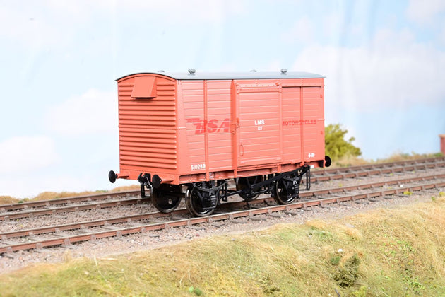 Dapol O Gauge 7F-065-009 'BSA Motorcycles' LMS 12T Van Bauxite No.510289 - Boxed