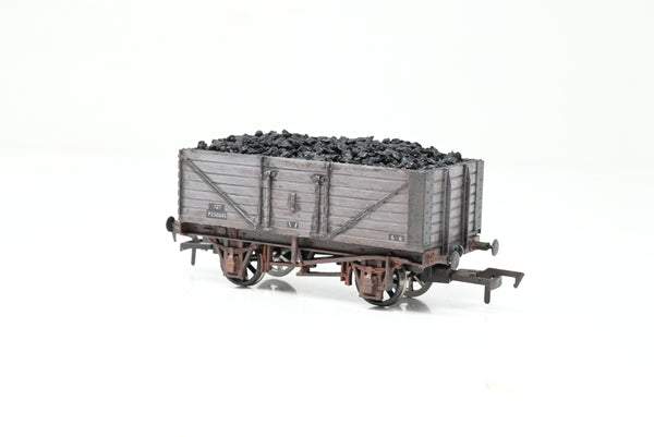 Dapol OO Gauge 4F-071-003 BR 7 Plank Wagon No.P238845 - Boxed