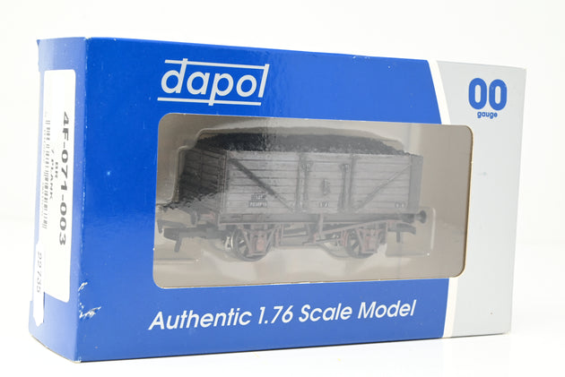 Dapol OO Gauge 4F-071-003 BR 7 Plank Wagon No.P238845 - Boxed