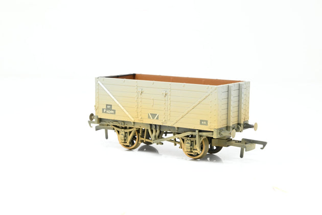 Oxford Rail OO Gauge OR76MW7016 BR Grey Weathered 7 Plank Wagon No.P162491 - Boxed
