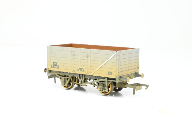 Oxford Rail OO Gauge OR76MW7015 BR Grey 7 Plank Wagon Weathered No.P75934 - Boxed