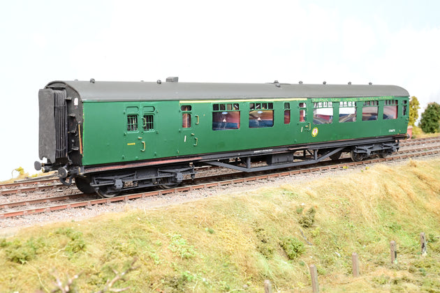Kit Built O Gauge Rake of 2 BR (SR) Green Bullied Brake Composite Coaches