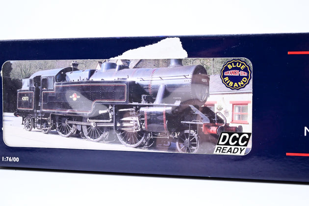 Bachmann OO Gauge 32-876 Fairburn Tank BR Lined Black Early Emblem No.42096 - Boxed