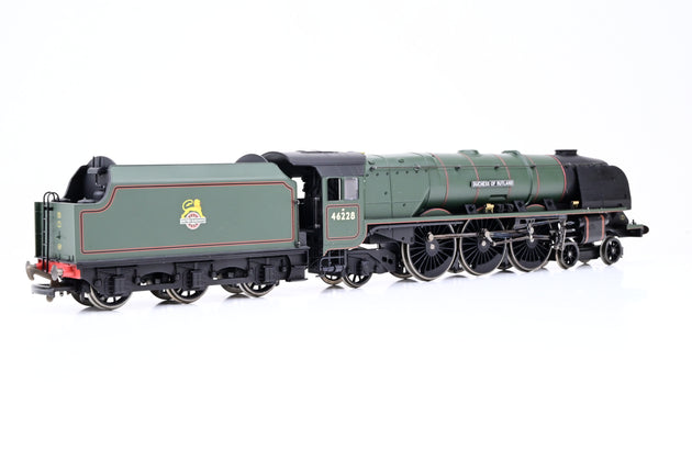 Hornby OO Gauge R2231 BR Green Early Emblem 4-6-2 Duchess Class No.46228 'Duchess of Rutland' - Boxed