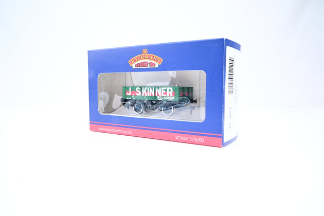 Bachmann OO Gauge 37-063 'J. Skinner' 5-Plank Open Wagon No.7 - Boxed