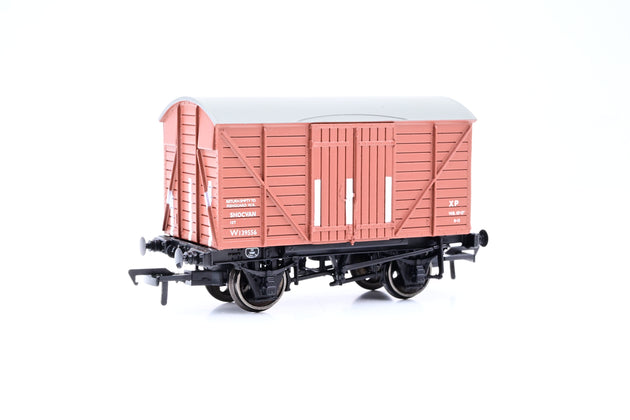 Bachmann OO Gauge 37-902 BR Bauxite Shock Absorbing Van No.W139556 - Boxed