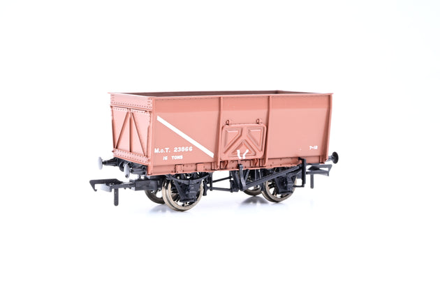 Bachmann OO Gauge 37-426B MoT Brown 16T Slope Sided Steel Mineral Wagon No.23866 - Boxed