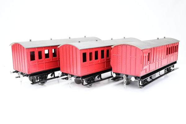 Kit Built Gauge 1 10mm Scale Rake of 3 4 Wheel Coaches - Unboxed