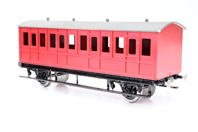 Kit Built Gauge 1 10mm Scale Rake of 3 4 Wheel Coaches - Unboxed