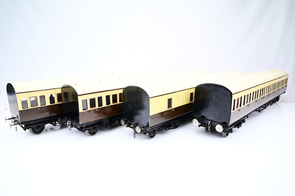 Kit Built Gauge 1 10mm Scale Rake of 4 GWR Suburban Coaches - Boxed