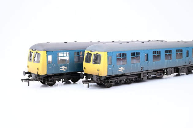 Bachmann OO Gauge 31-325A BR Blue Class 105 2 Car DMU - Weathered, Boxed